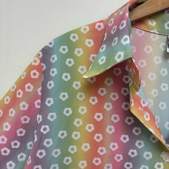 Novel Swim Rainbow Blossom Shirt - Picture 4 of 11